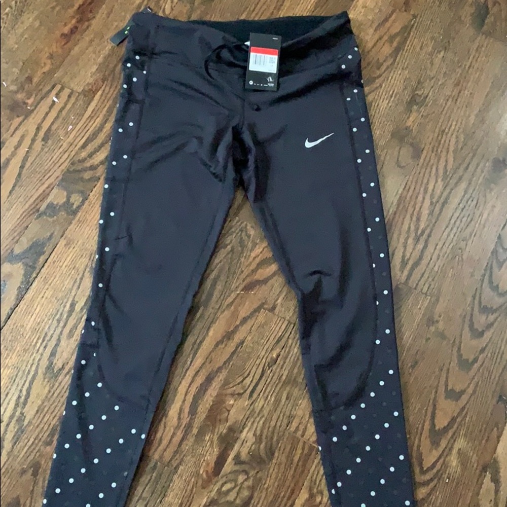 NWT never worn, Nike leggings full length